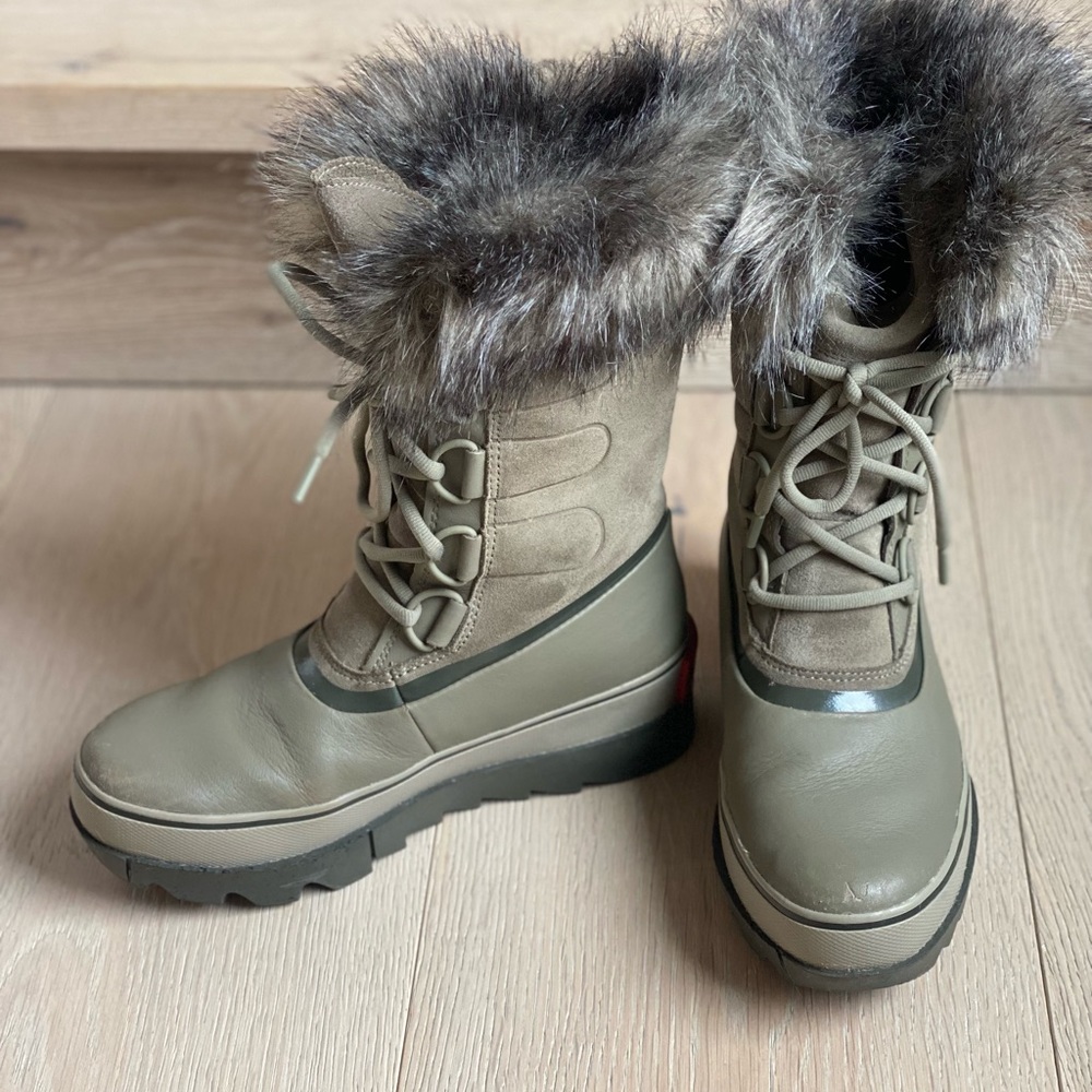 SOREL women snow boot, Joan of Arctic Next.